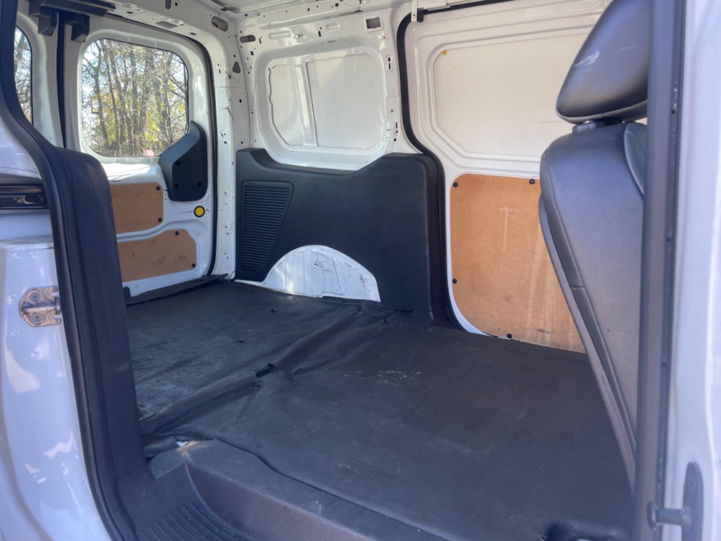 2015 WHITE FORD TRANSIT CONNECT XL (NM0LS7E70F1) with an 2.5L engine, Automatic transmission, located at 5103 Dorchester Rd., Charleston, SC, 29418-5607, (843) 767-1122, 36.245171, -115.228050 - Spacious Interior with AM/FM/AUX, Backup Camera, Power Windows, Power Locks. Local Trade-in!! 156k miles Located at New Life Auto Sales! 2023 WINNER for Post & Courier's Charleston's Choice Pre-owned Car Dealer AND 2018-2024 Top 5 Finalist for Charleston City Paper's BEST PLACE TO BUY A USED CAR! 5 - Photo#11